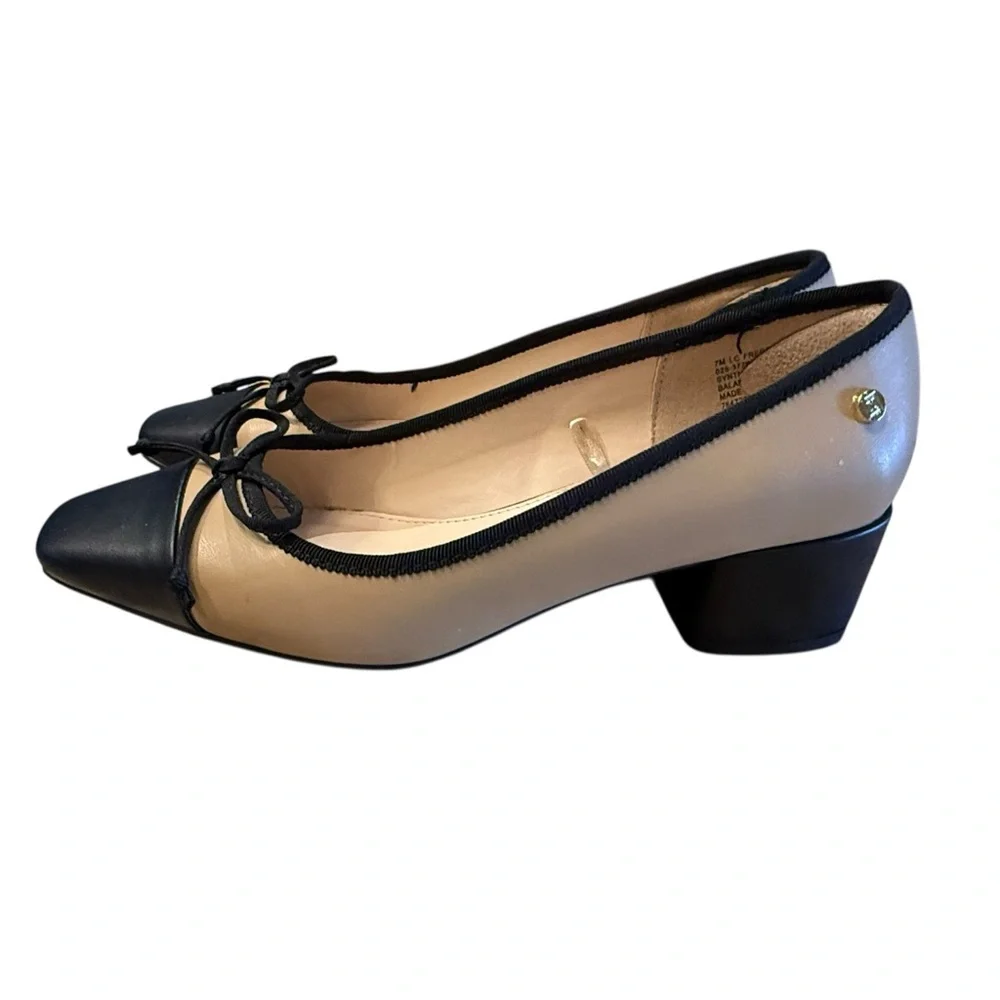 Liz Claiborne Two-Tone Beige and Black Low Heel Pumps